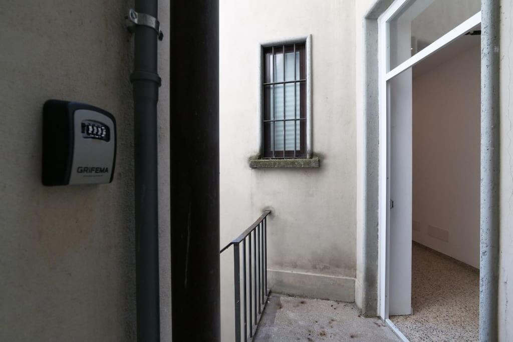 Apartament Primopiano - Jenner Mediolan Zewnętrze zdjęcie