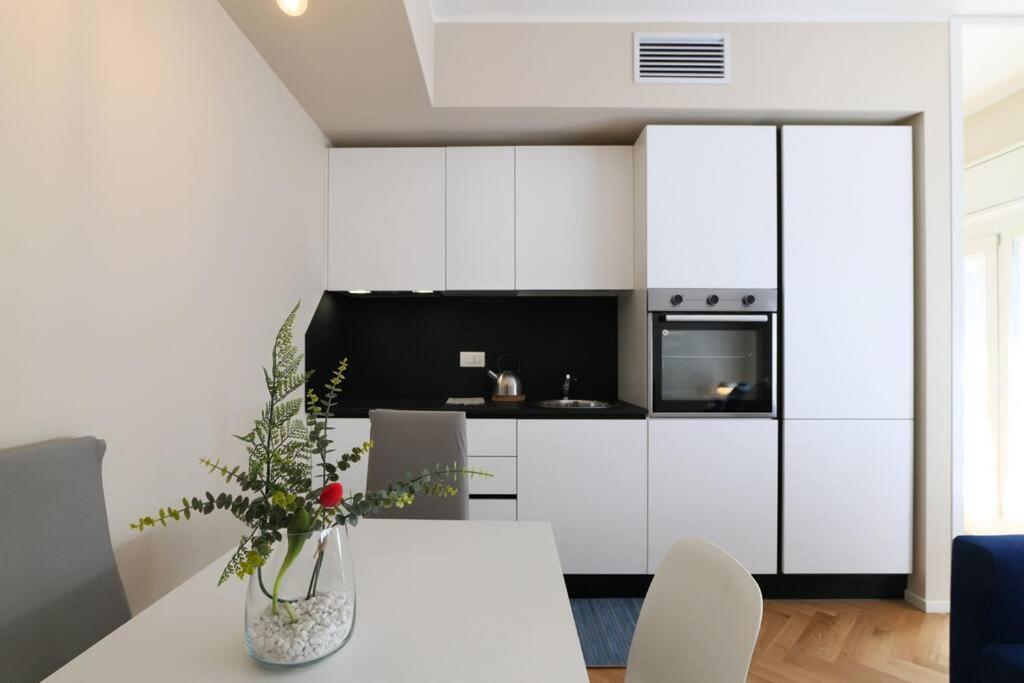 Apartament Primopiano - Jenner Mediolan Zewnętrze zdjęcie